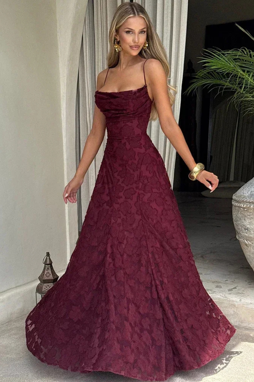 Women's Elegant Lace Overlay Maxi Evening Dress