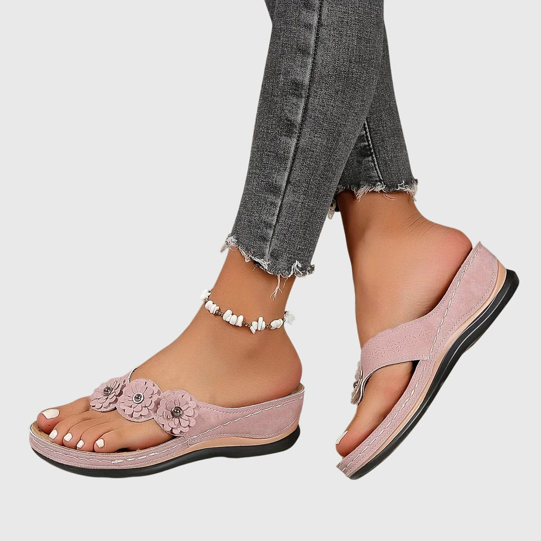 Women's Floral Appliqué Comfort Thong Sandals