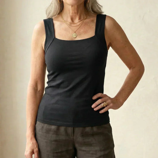 Damen eng anliegendes Tanktop mit quadratischem Ausschnitt