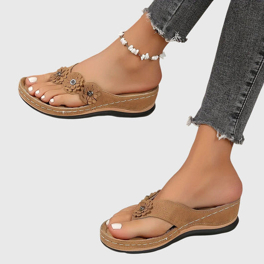 Women's Floral Appliqué Comfort Thong Sandals