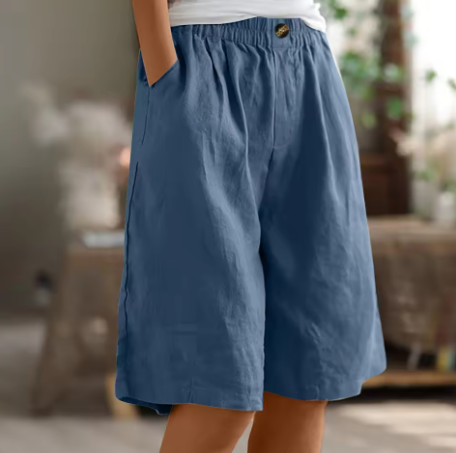 Women's Elastic Waist Relaxed Fit Bermuda Shorts