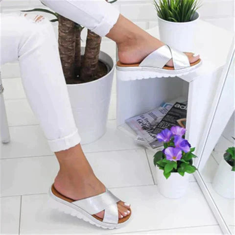 Women's Metallic Cross-Band Platform Slide Sandals
