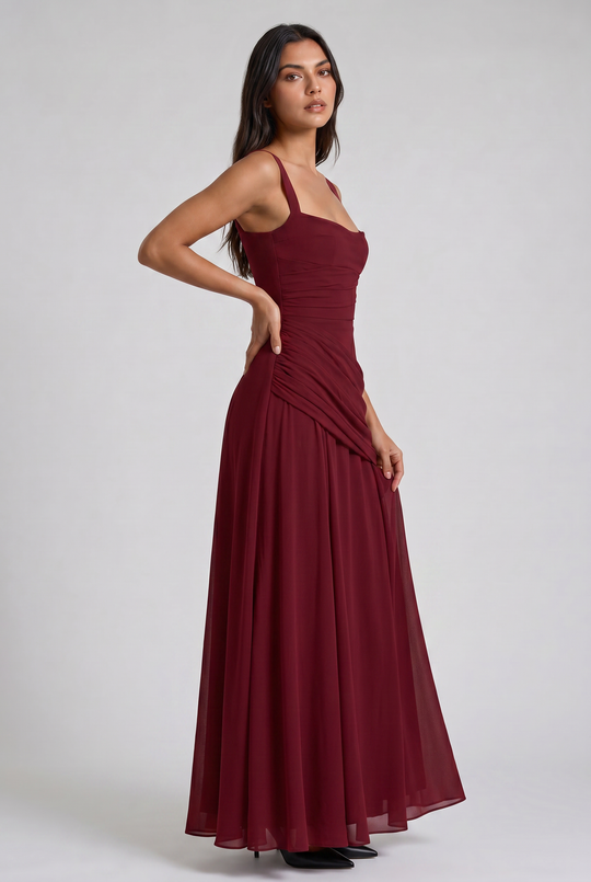 Women's Ruched Maxi Dress with Spaghetti Straps for Evening Occasions