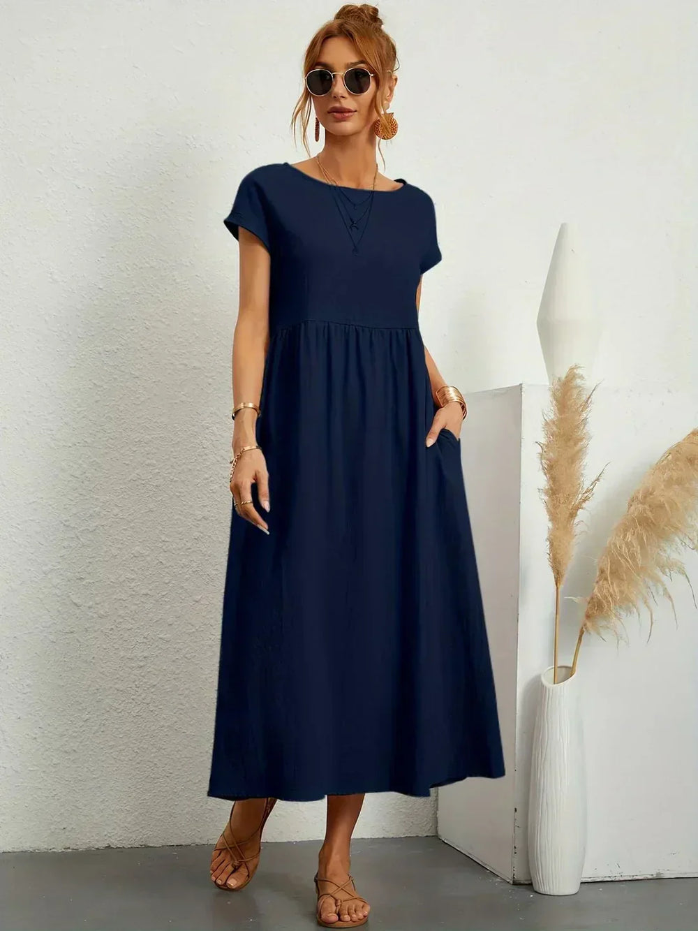 Locker sitzendes Midi-Kleid für Damen in A-Linie mit Taschen