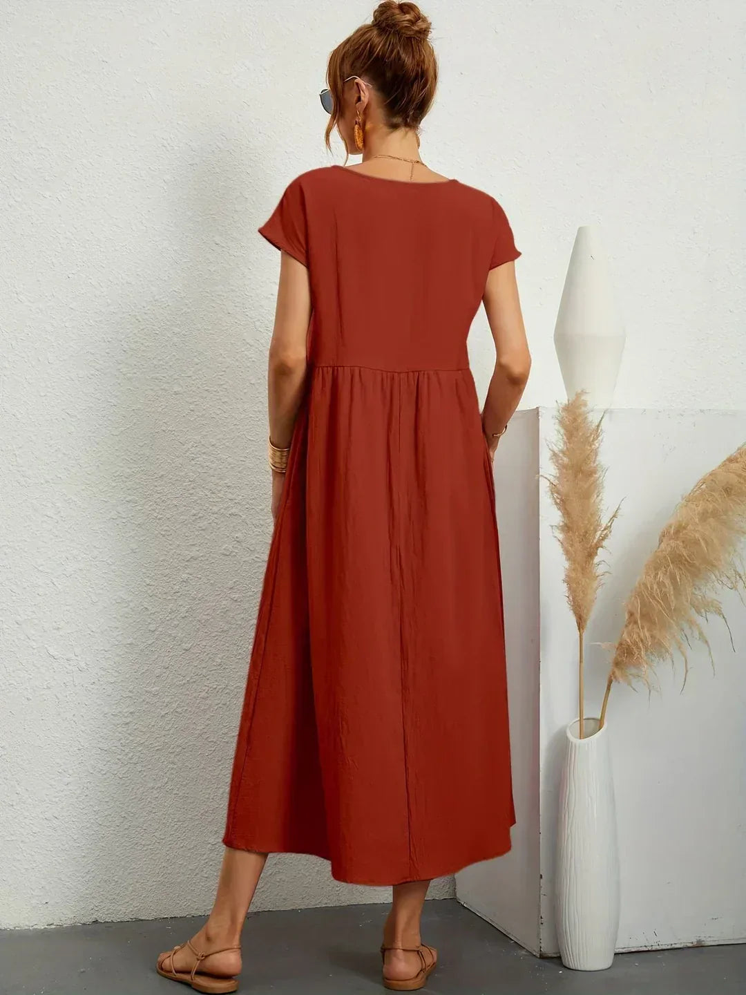 Locker sitzendes Midi-Kleid für Damen in A-Linie mit Taschen