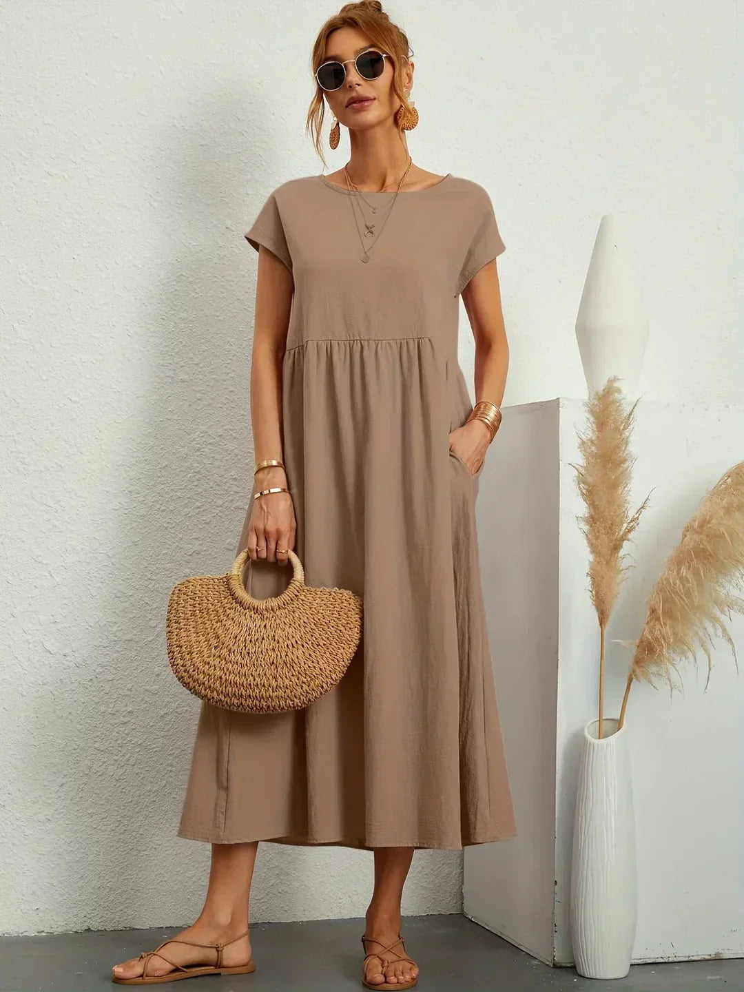 Locker sitzendes Midi-Kleid für Damen in A-Linie mit Taschen