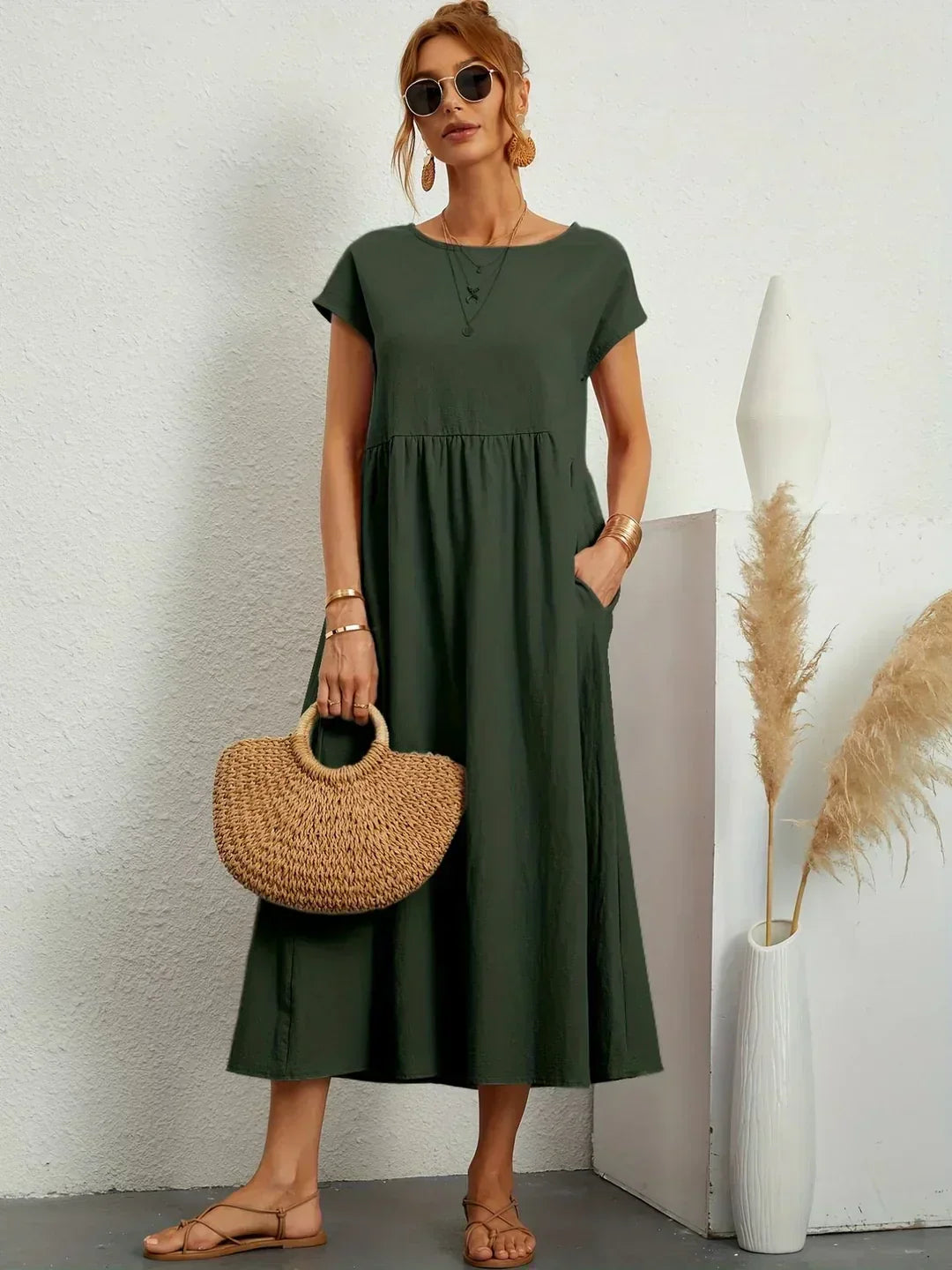 Locker sitzendes Midi-Kleid für Damen in A-Linie mit Taschen