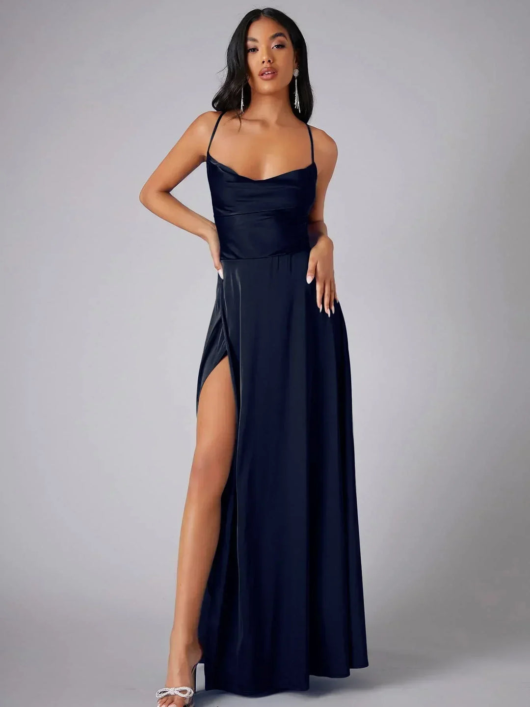 Abend-Maxikleid für Damen mit Wasserfallausschnitt