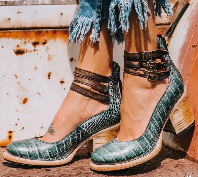 Women's Vintage Cutout Ankle Strap Block Heel Boots