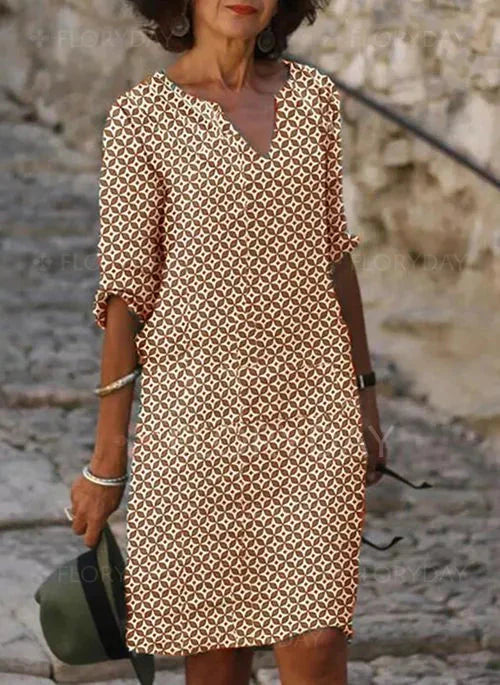 Women's Geometric Print V-Neck Shift Dress